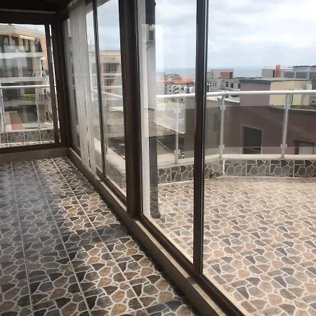 Luxury With Sea View Apartment *