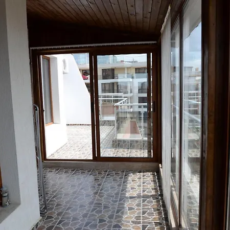 Luxury With Sea View Apartment *